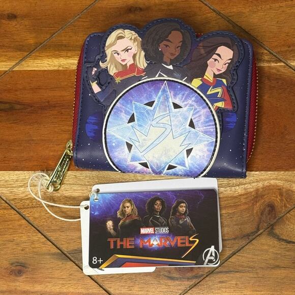 NWT Loungefly Marvel The‎ Marvels Group Zip Around Wallet Navy Unisex - Picture 1 of 2